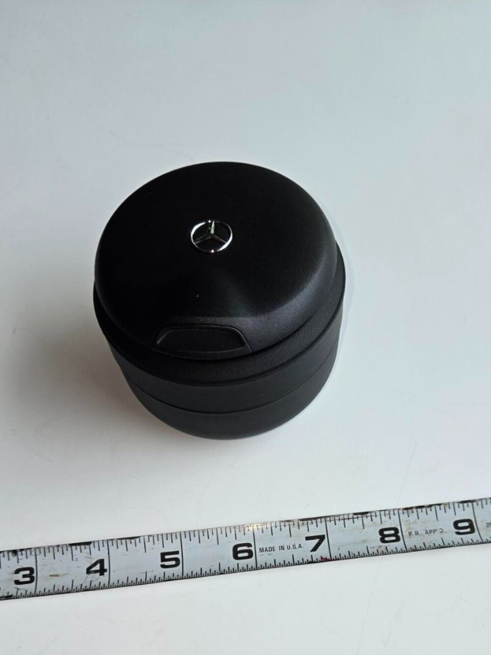 *NEW/OEM* MERCEDES-BENZ E450 ASHTRAY INSERT - Black